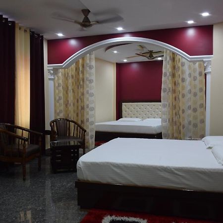 Hotel Sky Bule & Restaurant Khas Nagrota 外观 照片
