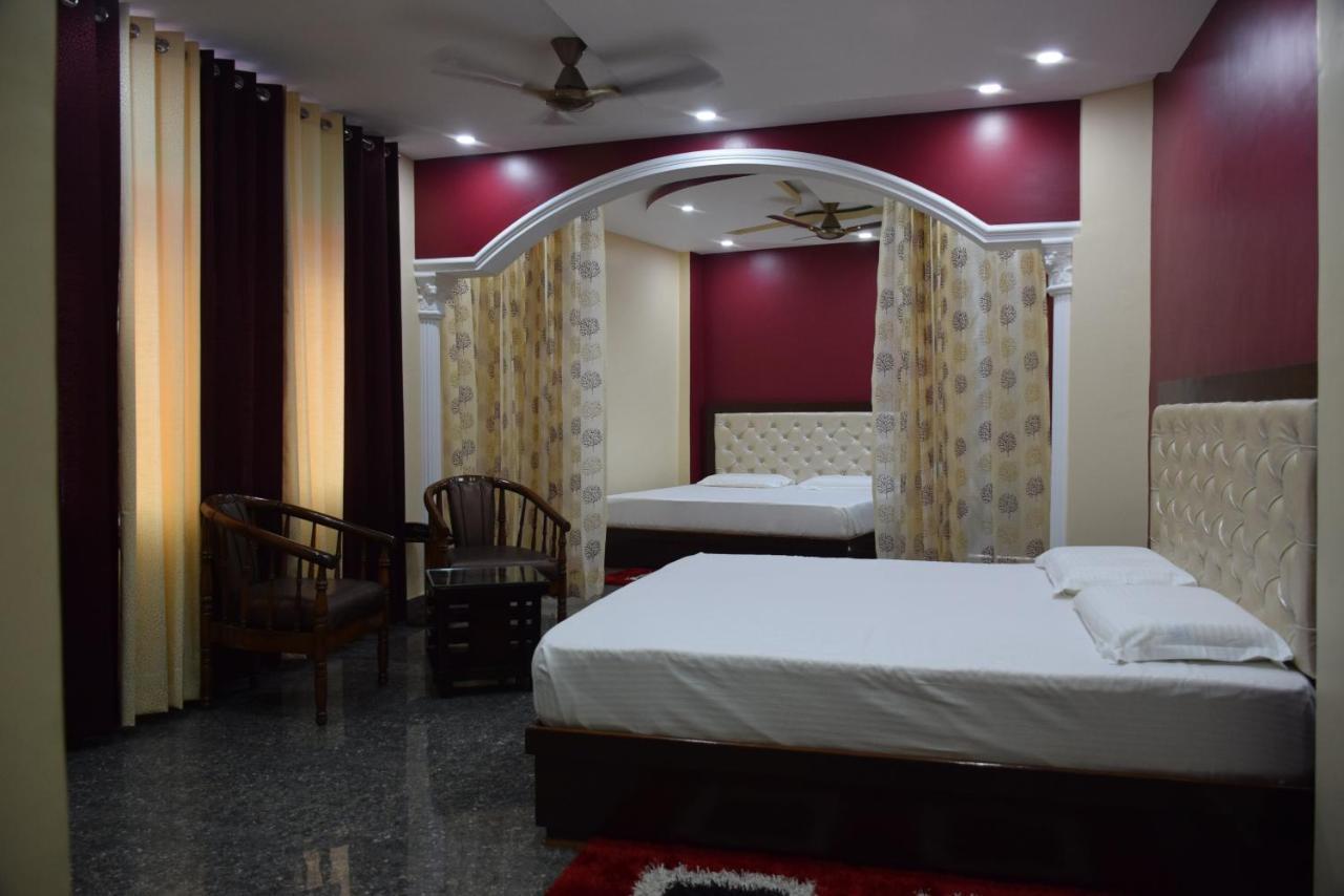 Hotel Sky Bule & Restaurant Khas Nagrota 外观 照片