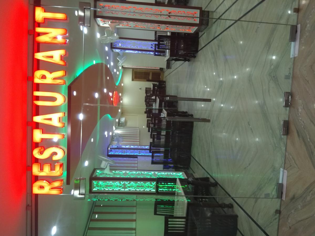 Hotel Sky Bule & Restaurant Khas Nagrota 外观 照片