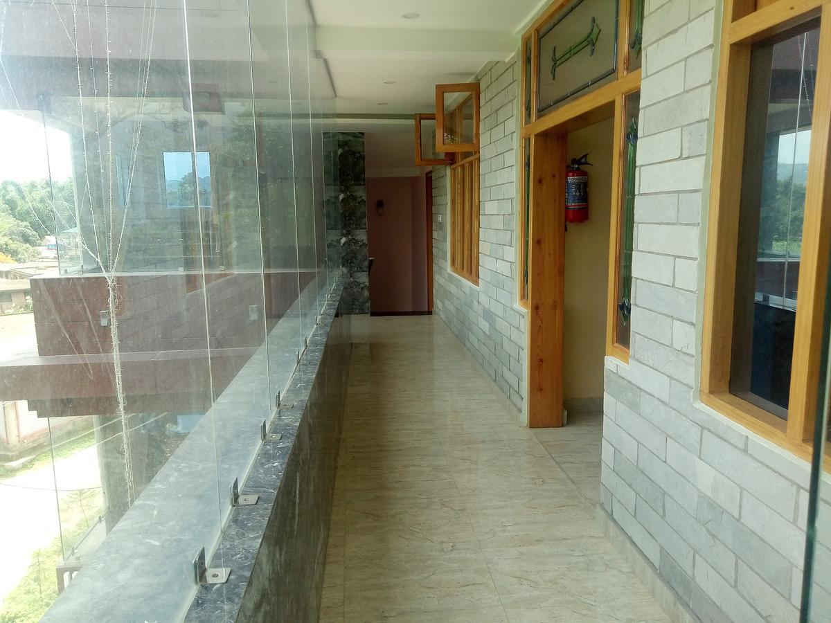 Hotel Sky Bule & Restaurant Khas Nagrota 外观 照片
